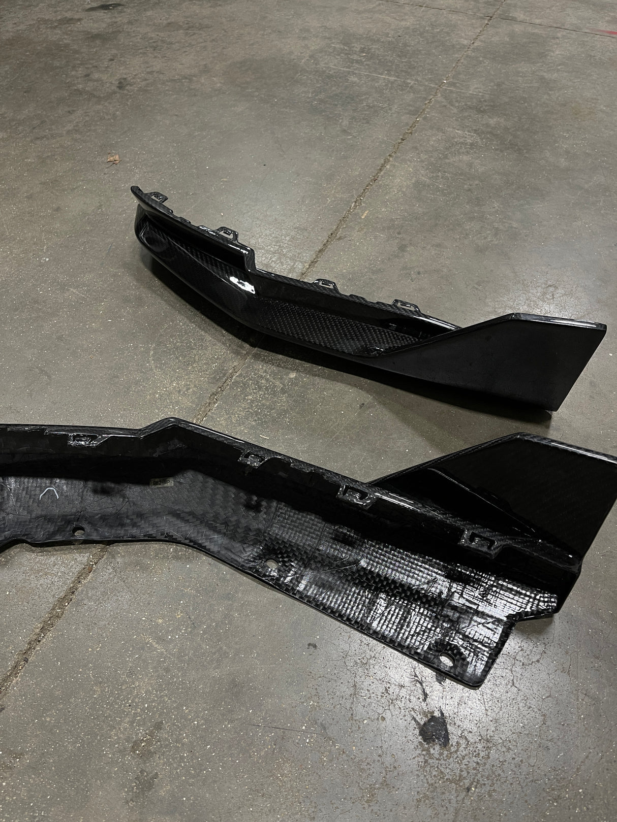 M-Performance Style Dry Carbon Fiber Rear Splitters (BMW G82 M4) - MidWest Bimmer Supply