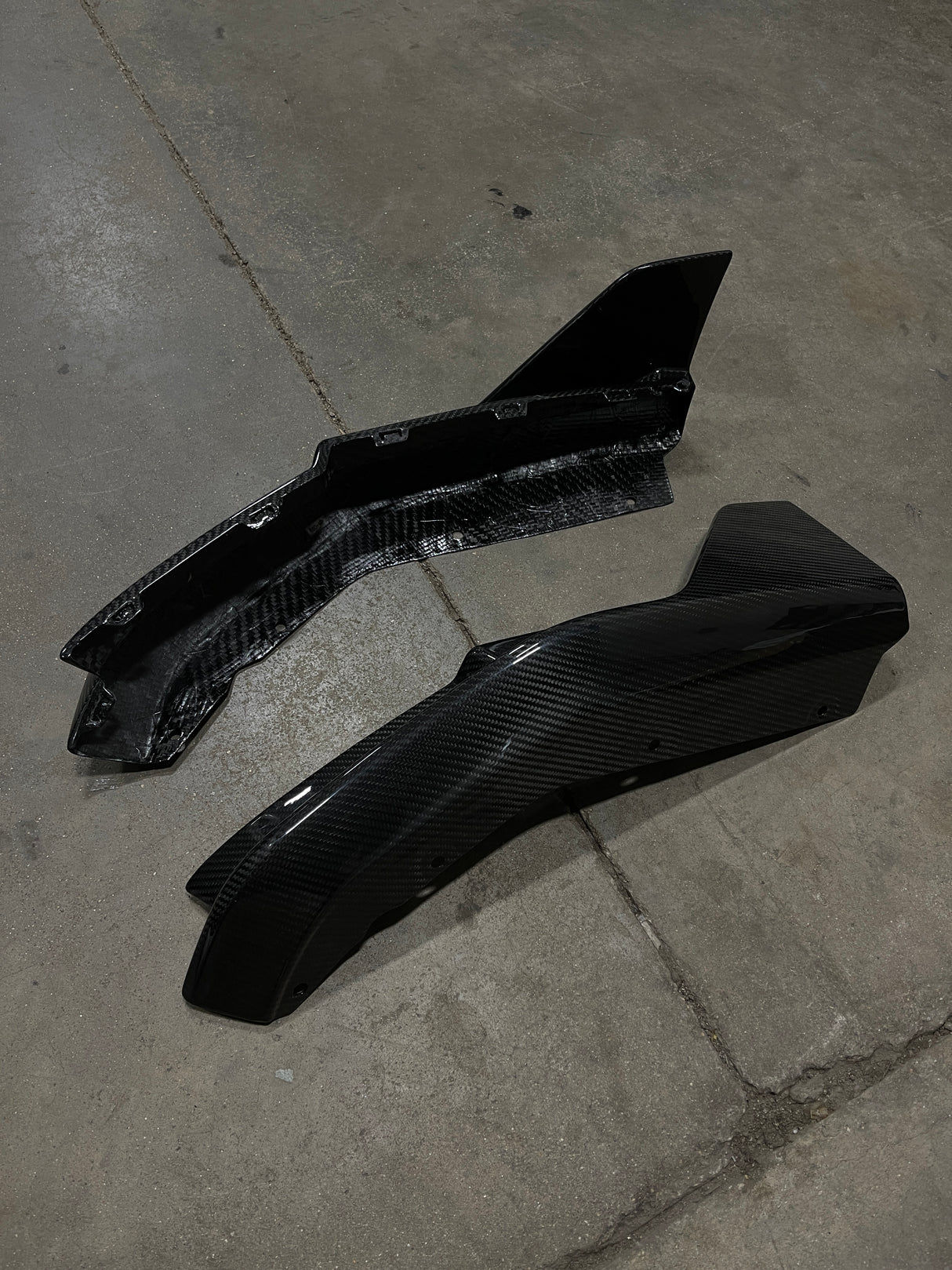 M-Performance Style Dry Carbon Fiber Rear Splitters (BMW G80 M3) - MidWest Bimmer Supply