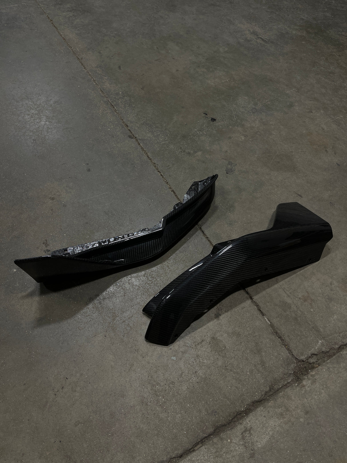 M-Performance Style Dry Carbon Fiber Rear Splitters (BMW G80 M3) - MidWest Bimmer Supply