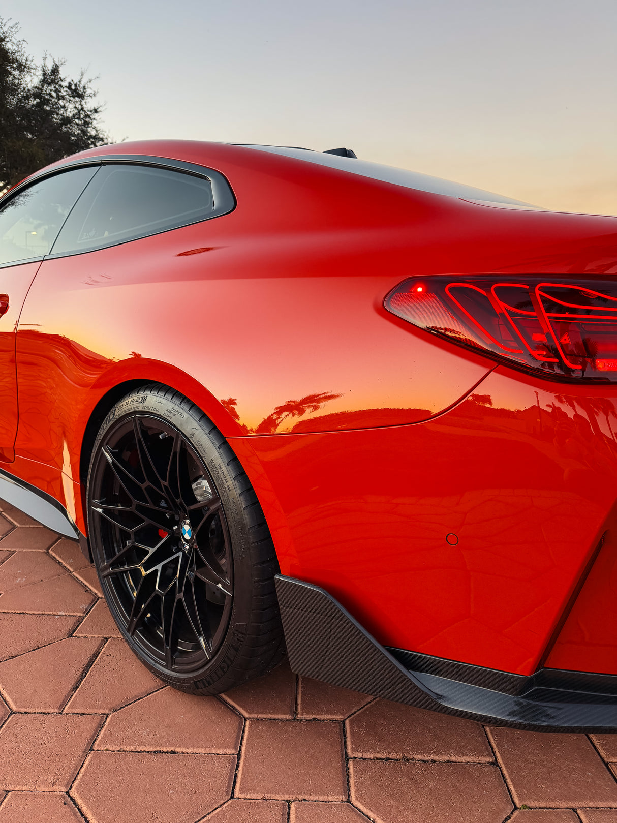 G82 M-Performance Style Dry Carbon Fiber Rear Splitters (BMW G82 M4)