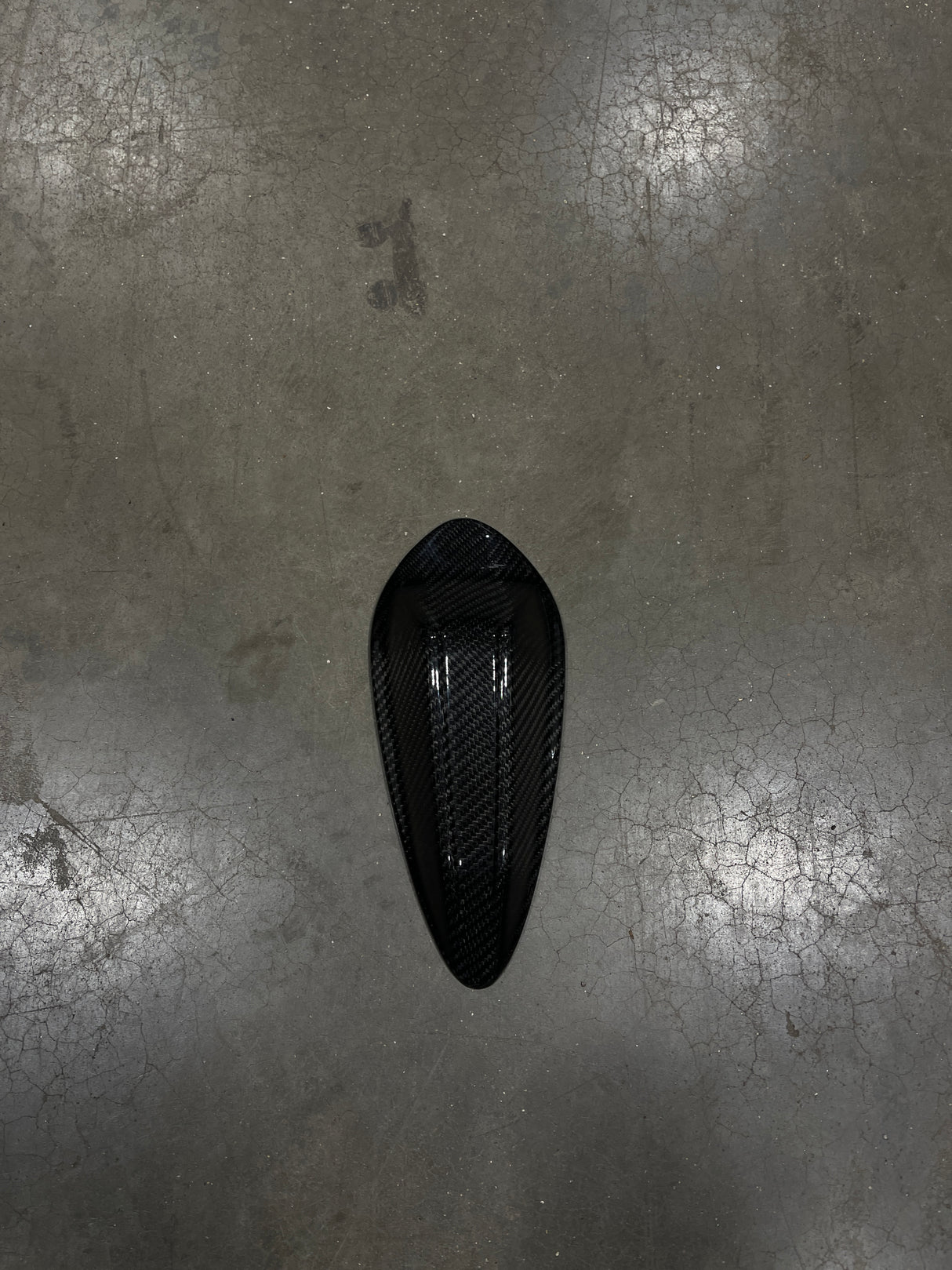 Dry Carbon Fiber Antenna Cover (BMW G20| M2 G87 | M3 G80 | M4 G82/G83) - MidWest Bimmer Supply