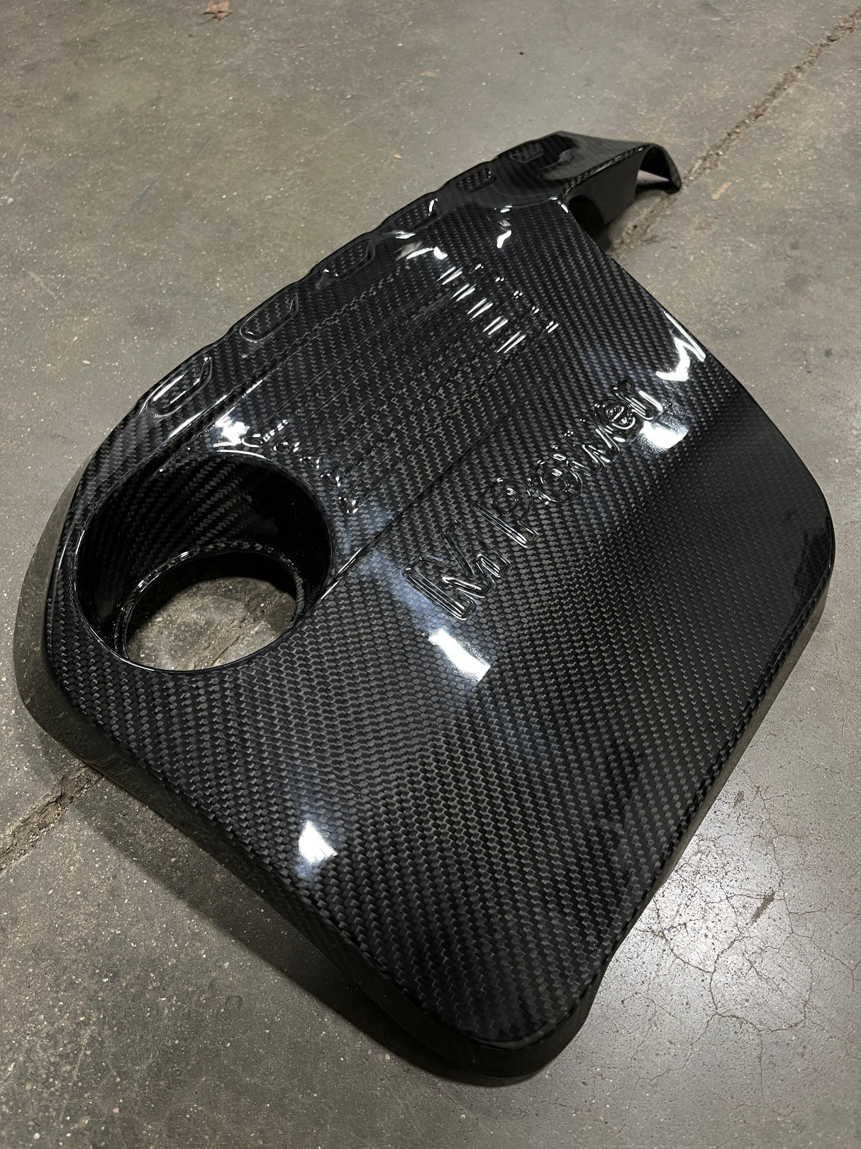 Dry Carbon Fiber Engine Cover (BMW F80 M3 / F82/F83 M4) - MidWest Bimmer Supply