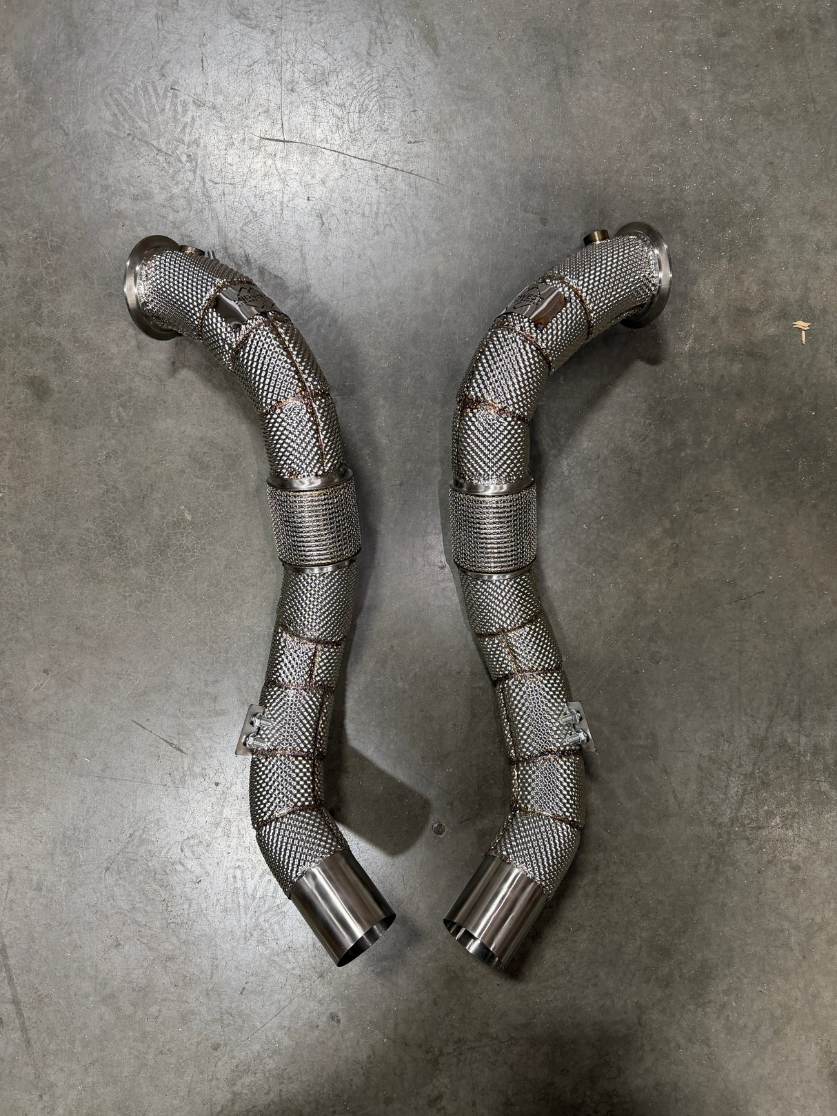 MBS N63 Catless Downpipes w/ Heatshield - G30 M550i 850i 2018-2023
