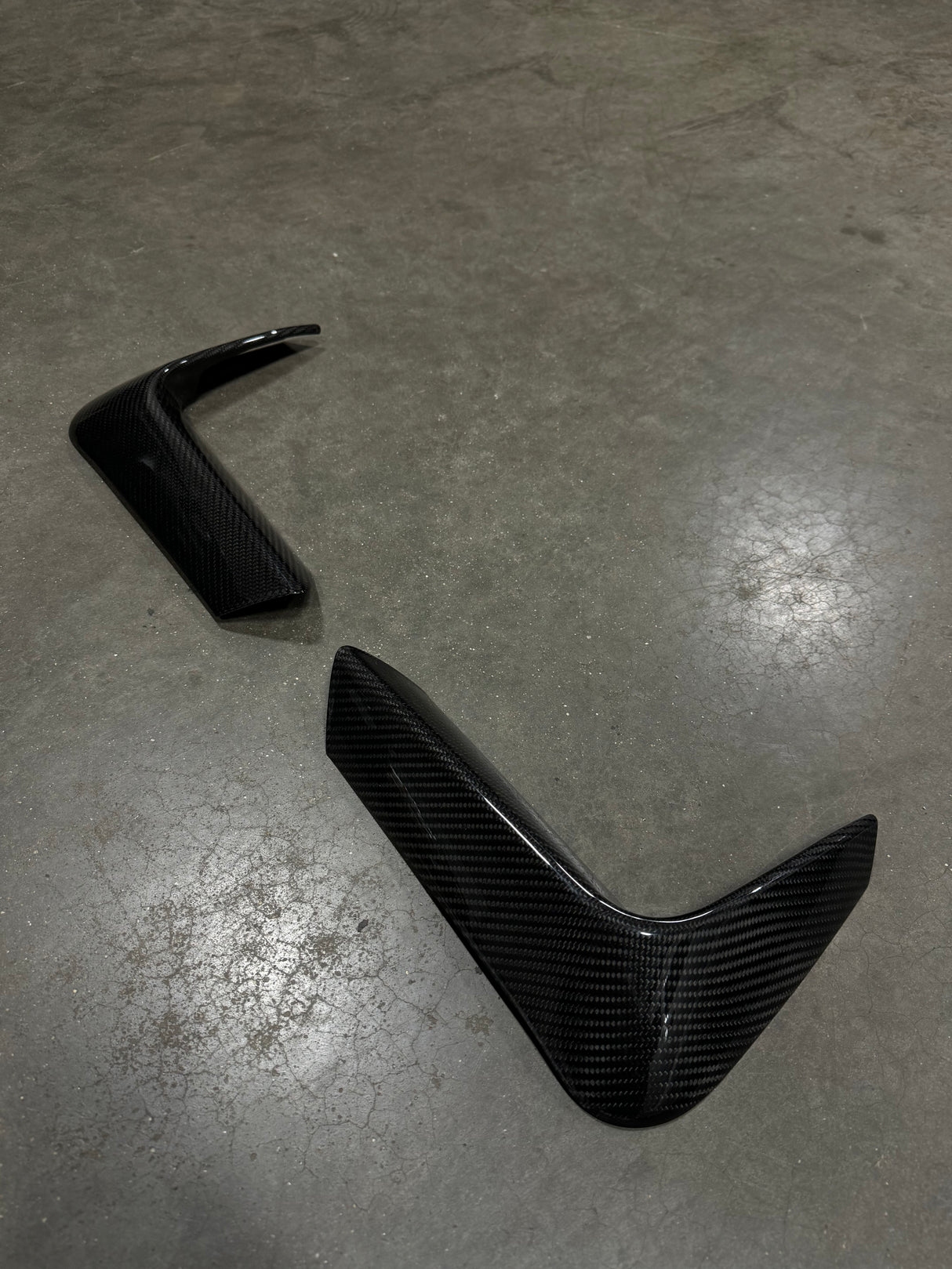Dry Carbon Fiber OEM Style Rear Bumper Splitters (BMW M3 F80 | M4 F82/F83) - MidWest Bimmer Supply