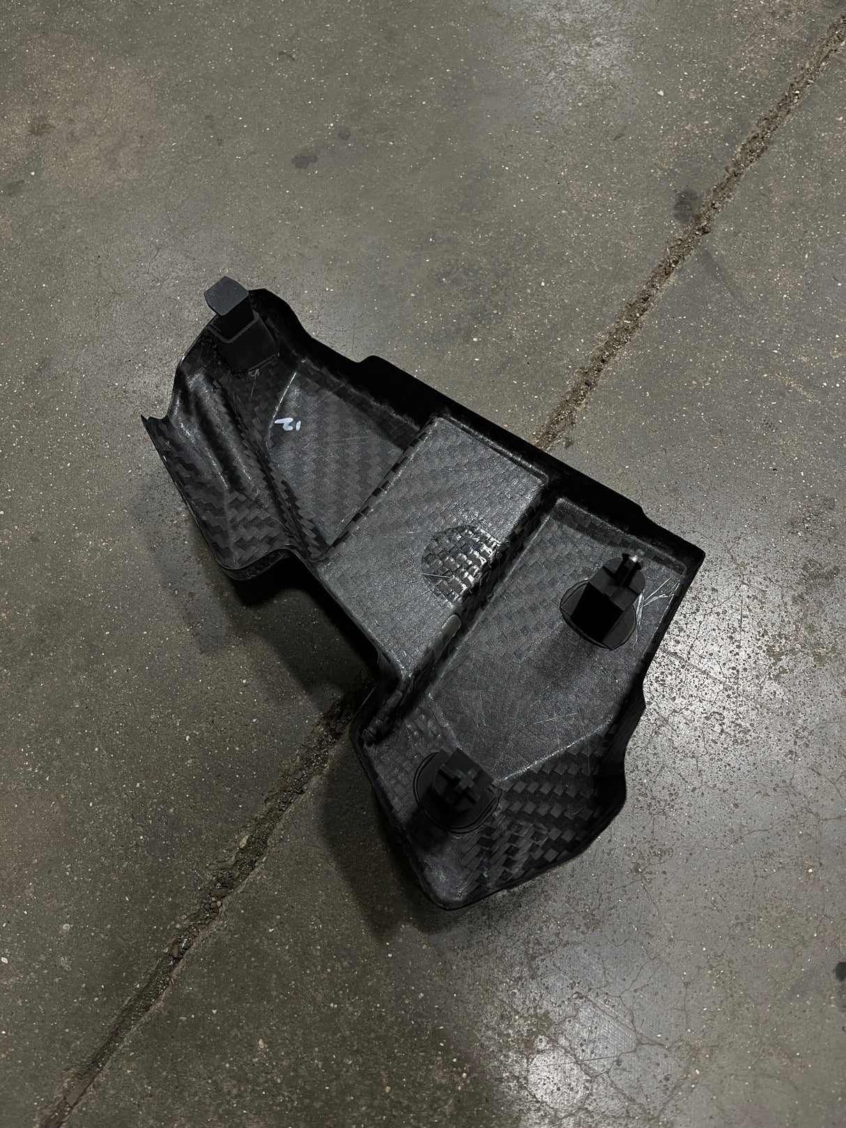 Dry Carbon Fiber ECU/DME Cover (BMW G80 M3 / G82/G83 M4) - MidWest Bimmer Supply