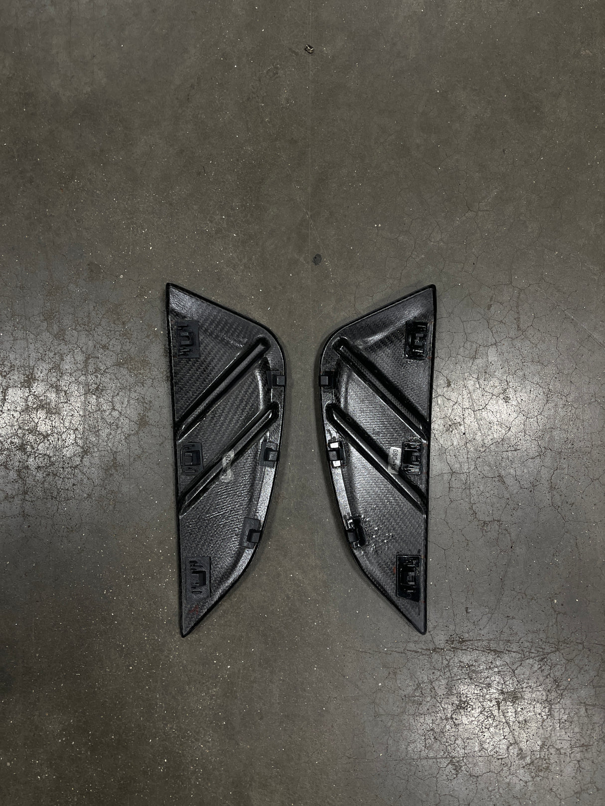 Dry Carbon Fiber Fender Trim Set Replacement - BMW G80 M3 G82 G83 M4 - MidWest Bimmer Supply