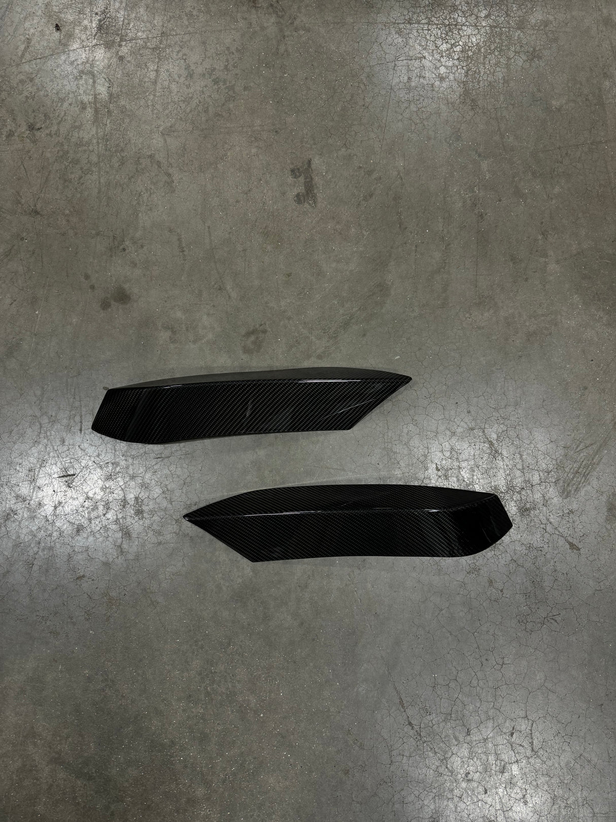 Dry Carbon Fiber OEM Style Front Bumper Upper Trim (BMW M3 F80 | M4 (F82/F83) - MidWest Bimmer Supply