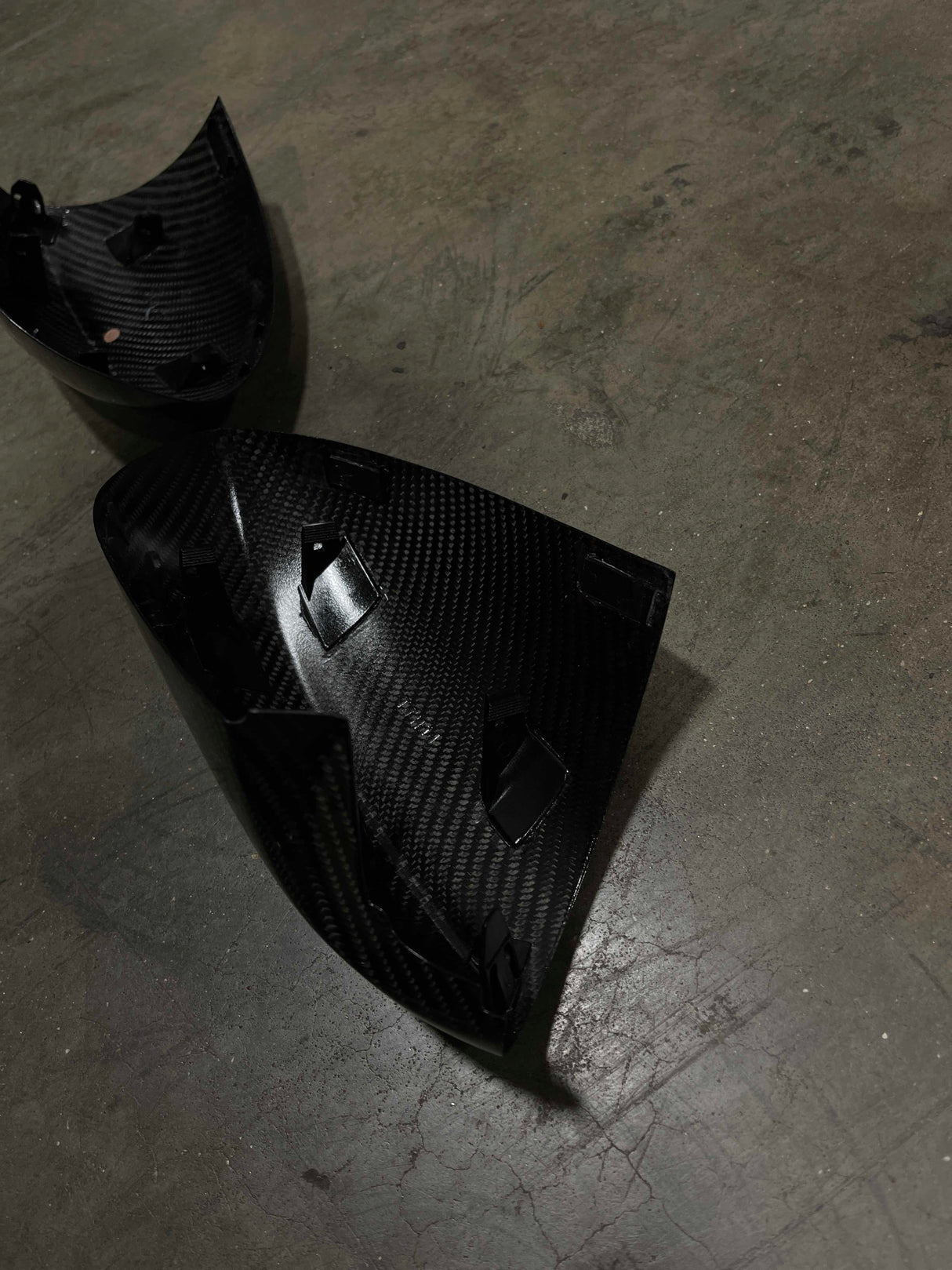 Dry Carbon Fiber Direct Replacement Mirror Covers (BMW E9X M3 / E82 1M) - MidWest Bimmer Supply