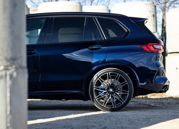 F95/G05 Gloss Black MP Style Roof Extension Spoiler - BMW F95 X5M G05