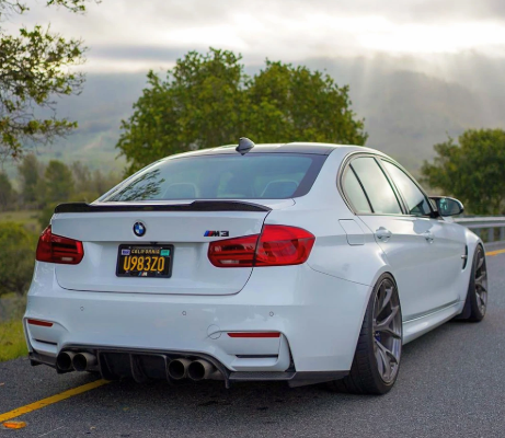 F80/F30 CS Style Carbon Fiber Trunk Spoiler (BMW F30 3-Series / F80 M3)