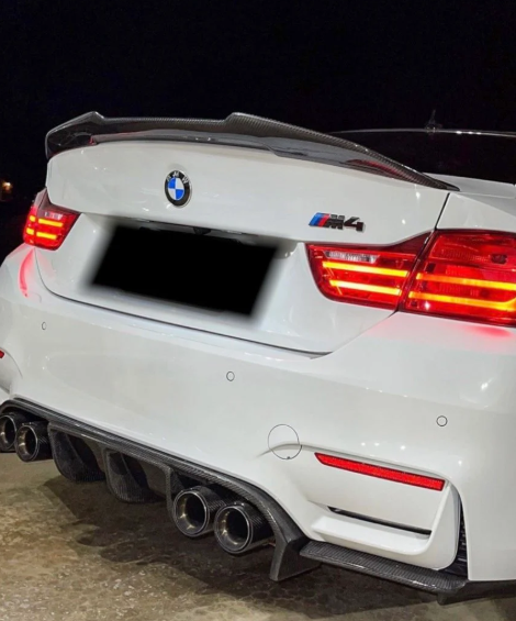 F82 M4 PSM Style Carbon Fiber Trunk Spoiler - F82 M4