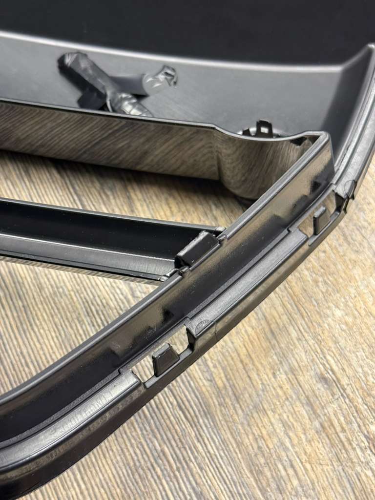 G8X Gloss Black ST & V Style Front Grille - G80 M3 G82 G83 M4