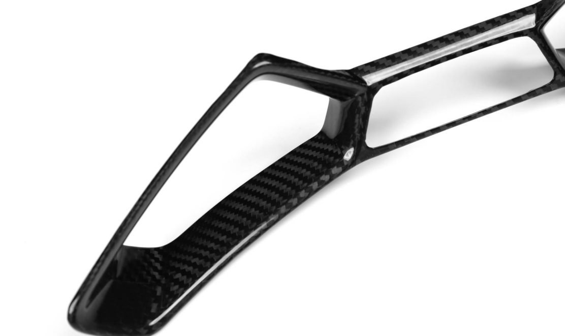 G8X Dry Carbon Fiber Center Bucket Seat Trim Insert - BMW G80 M3 G82 G83 M4 G87 M2
