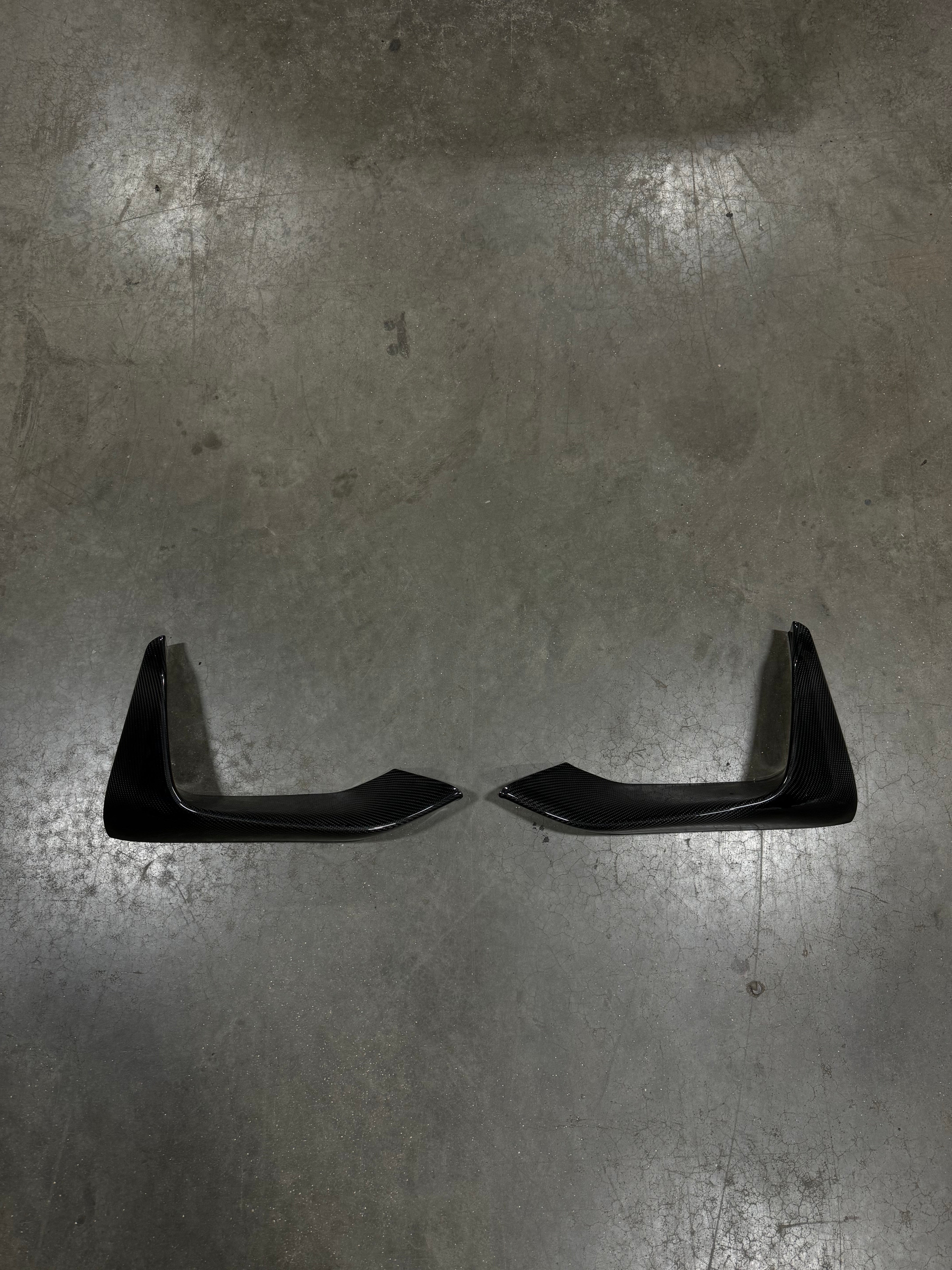 BMW M Series M3 F80 / M4 F82 F83 (DRY CARBON FIBER) Front Bumper Bar Splitter Covers | ELITE GARAGE