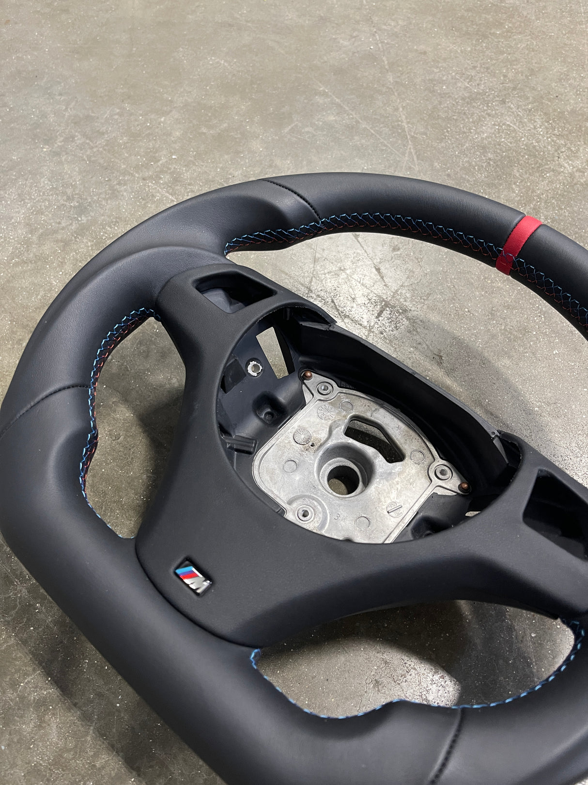 E9X Steering Wheel’s (BMW E9X M3 / 3Series)