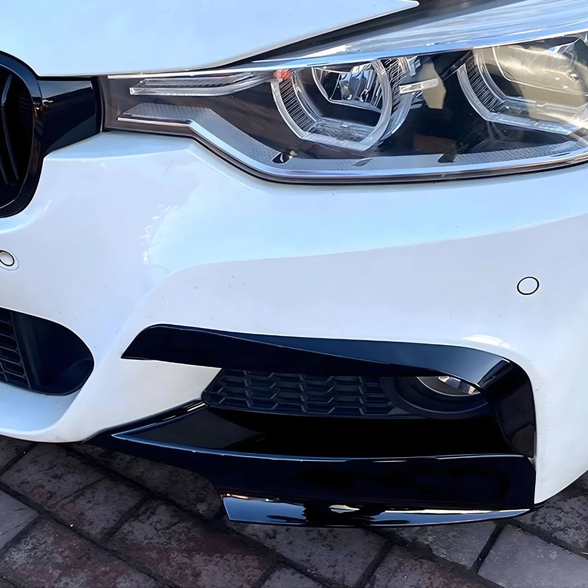 F30 Gloss Black MAD Style Upper Fog Light Trim Covers - F30 3-Series