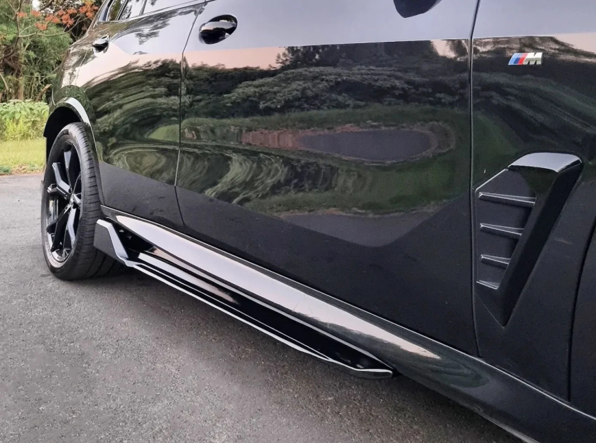 F95/G05 Gloss Black MP Style Side Skirts - BMW F95 X5M G05 M-Sport